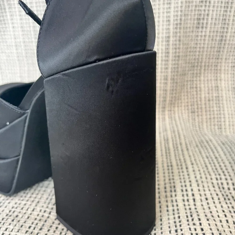 Steve Madden Black Satin Platform Block Heel Pumps